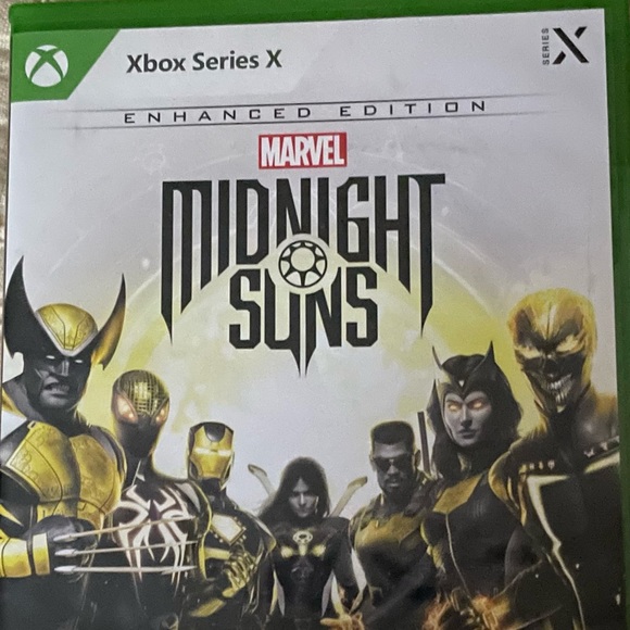 Xbox series x midnight suns includes content on disc - Picture 2 of 3
